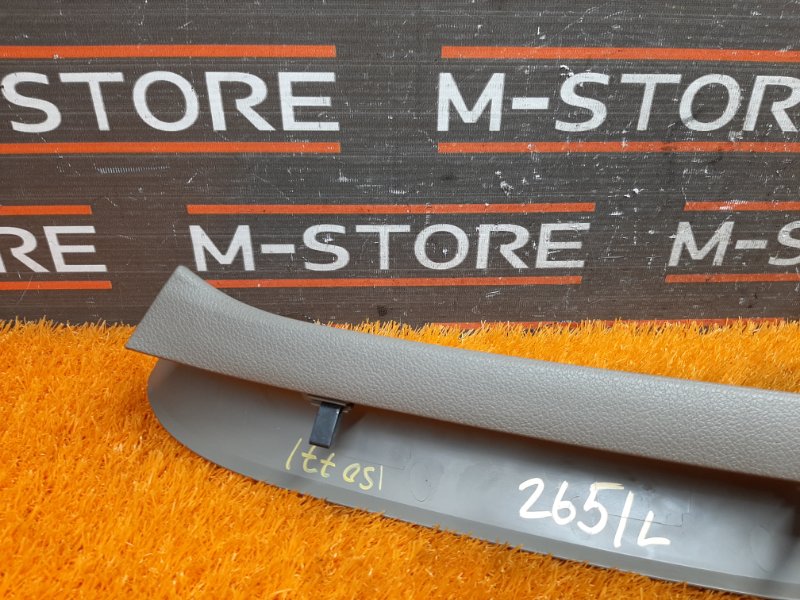 обшивка двери багажника, 350 рублей, Красноярск