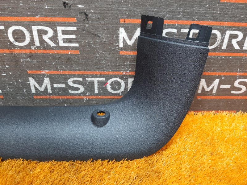 обшивка двери багажника, 670 рублей, Красноярск