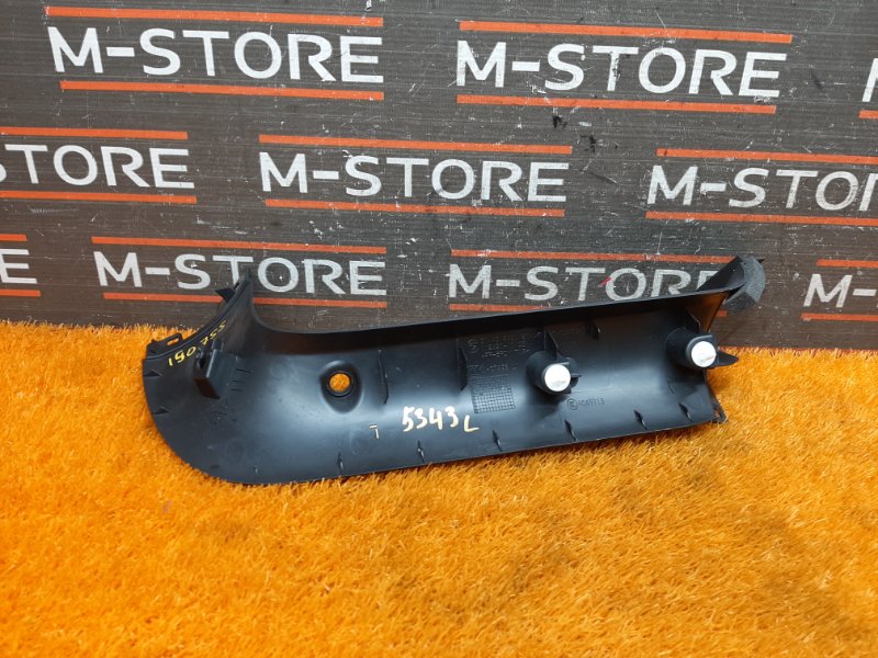 обшивка двери багажника, 670 рублей, Красноярск