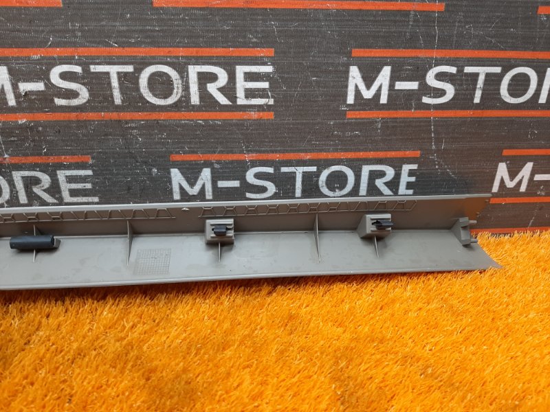 обшивка двери багажника, 350 рублей, Красноярск