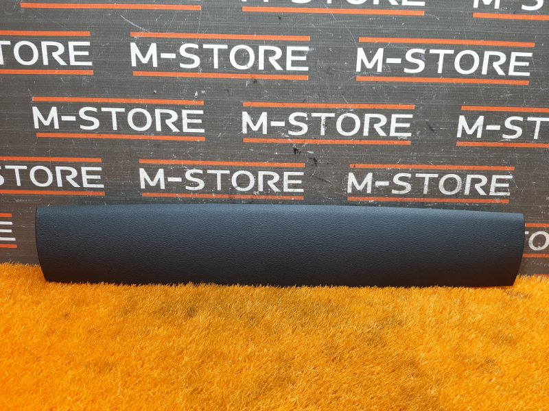 обшивка двери багажника, 670 рублей, Красноярск