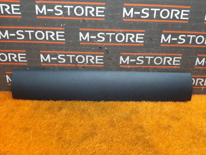 обшивка двери багажника, 670 рублей, Красноярск