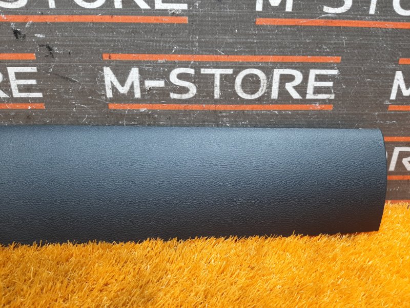 обшивка двери багажника, 670 рублей, Красноярск