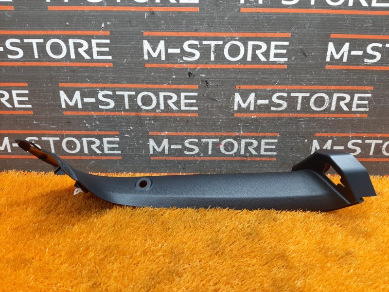 обшивка двери багажника, 670 рублей, Красноярск