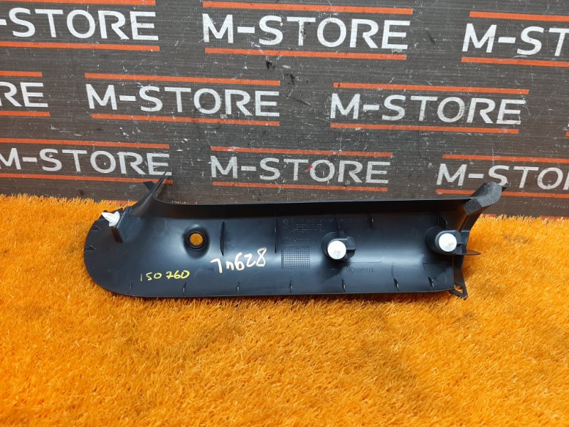 обшивка двери багажника, 670 рублей, Красноярск