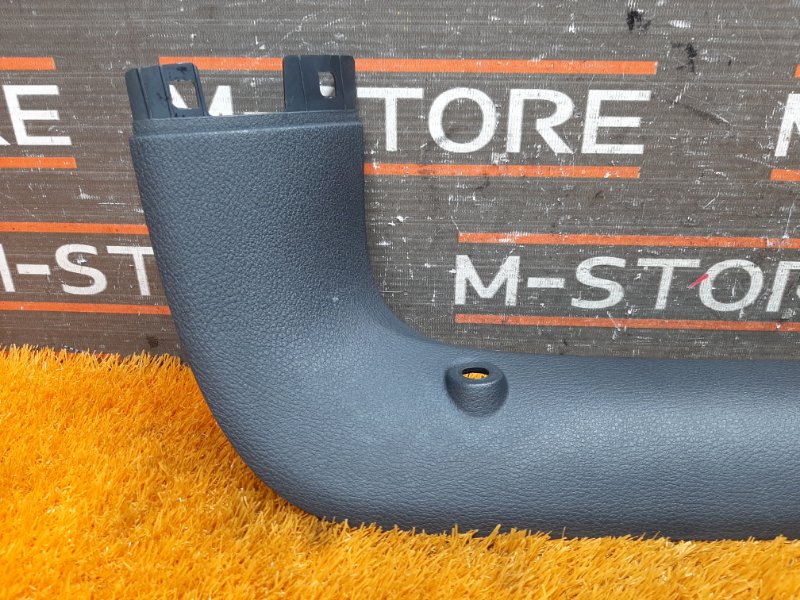 обшивка двери багажника, 670 рублей, Красноярск