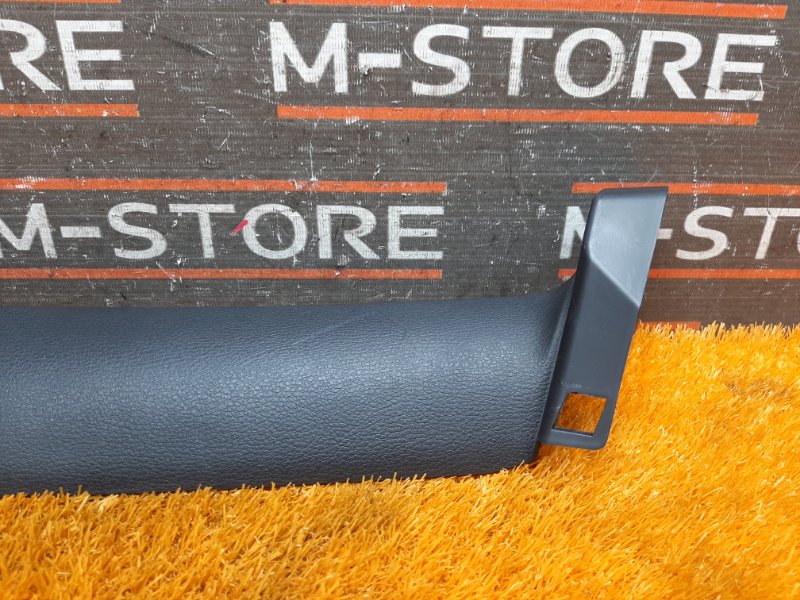 обшивка двери багажника, 670 рублей, Красноярск