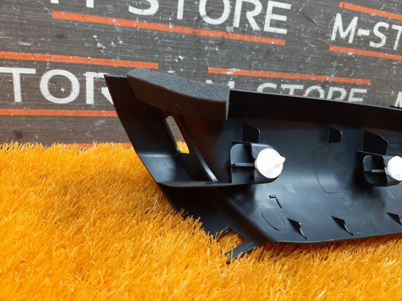 обшивка двери багажника, 670 рублей, Красноярск