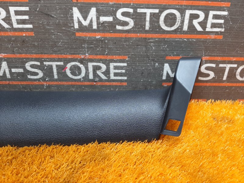 обшивка двери багажника, 670 рублей, Красноярск