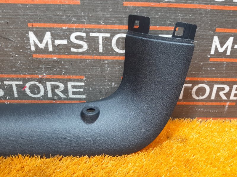 обшивка двери багажника, 670 рублей, Красноярск