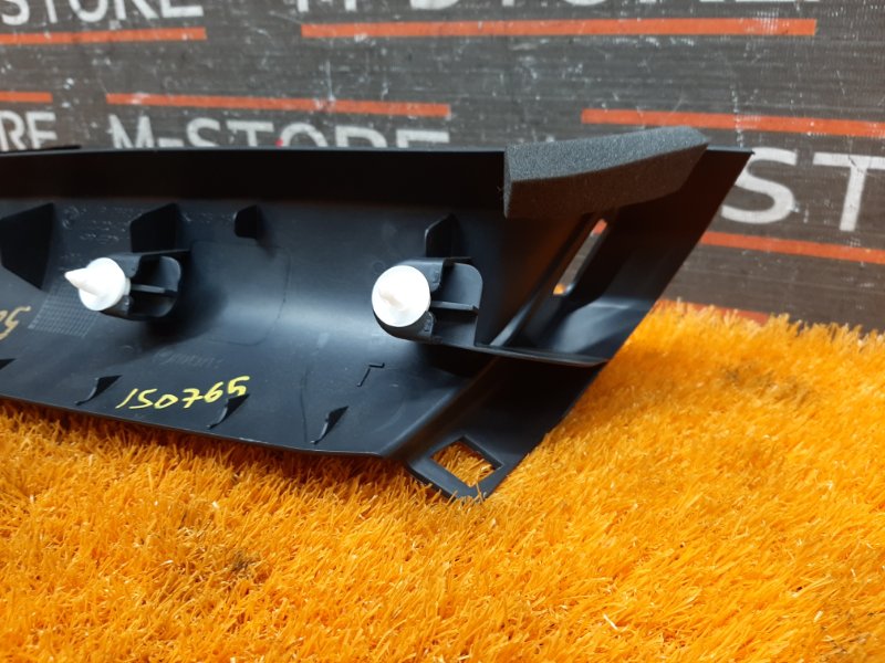 обшивка двери багажника, 670 рублей, Красноярск