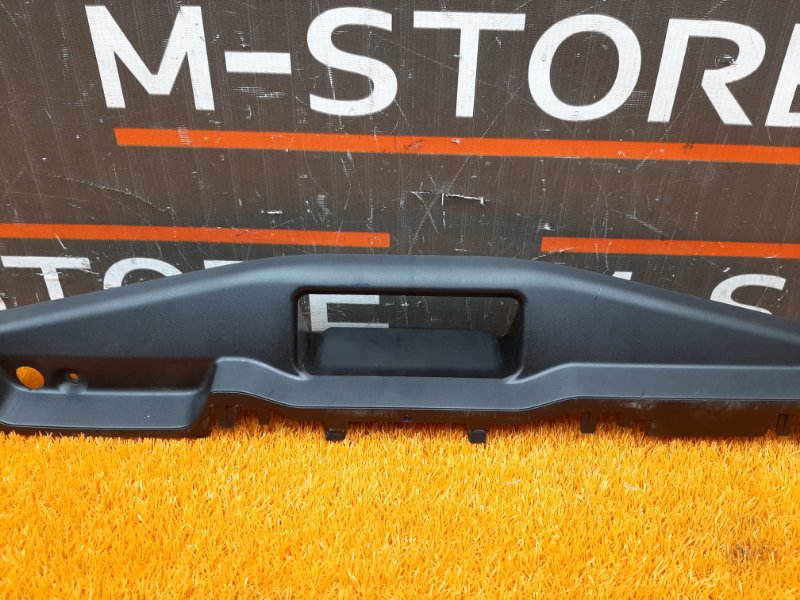 накладка крышки багажника, 670 рублей, Красноярск