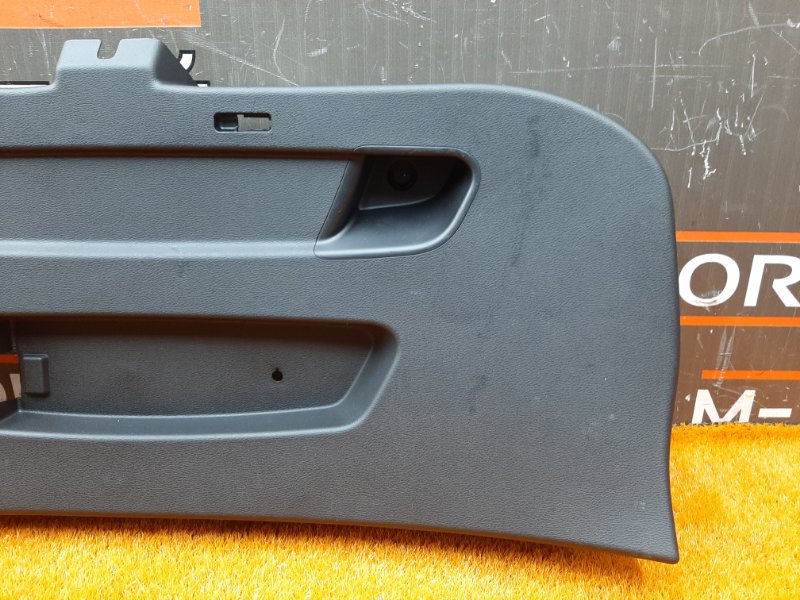 обшивка двери багажника, 980 рублей, Красноярск