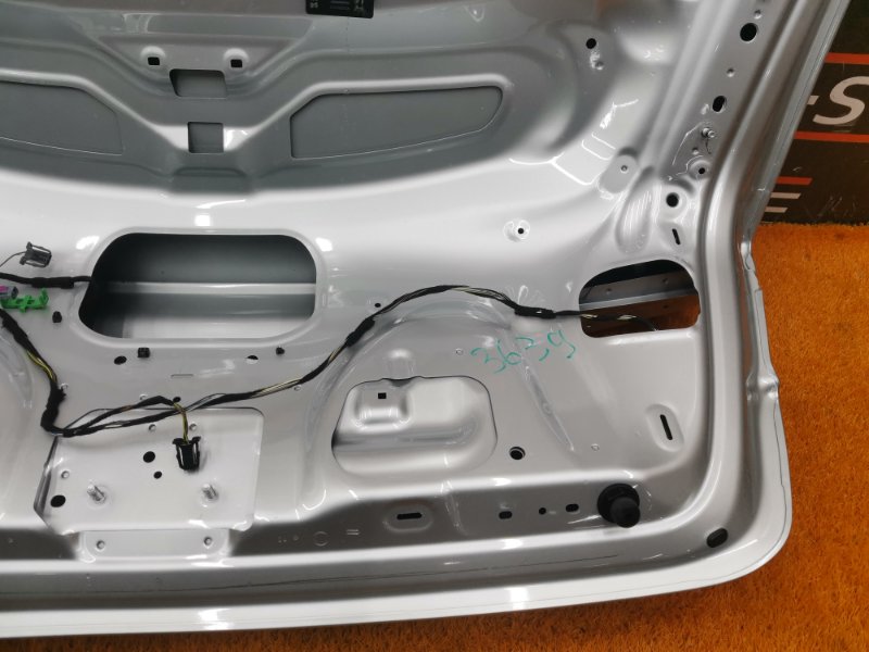 крышка багажника, 4500 рублей, Красноярск