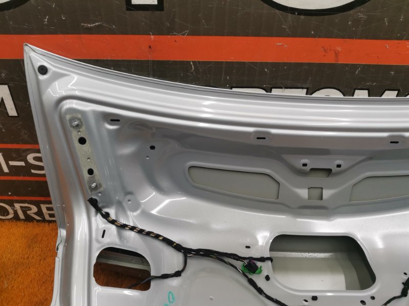 крышка багажника, 5000 рублей, Красноярск