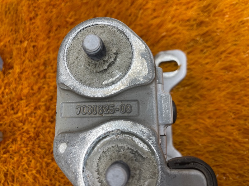 петля багажника, 350 рублей, Красноярск