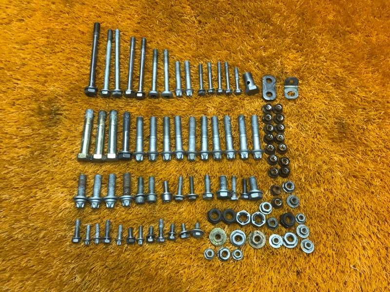 Болты и гайки ДВС, 750 рублей, Красноярск