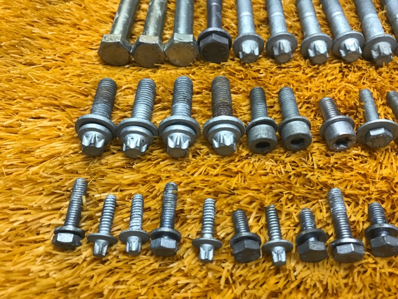 Болты и гайки ДВС, 750 рублей, Красноярск