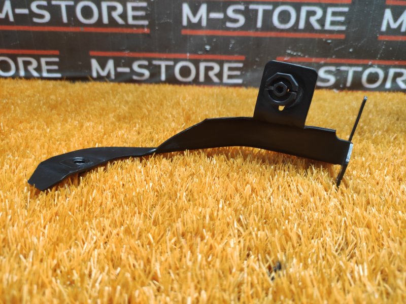 крепление крыла, 1920 рублей, Красноярск