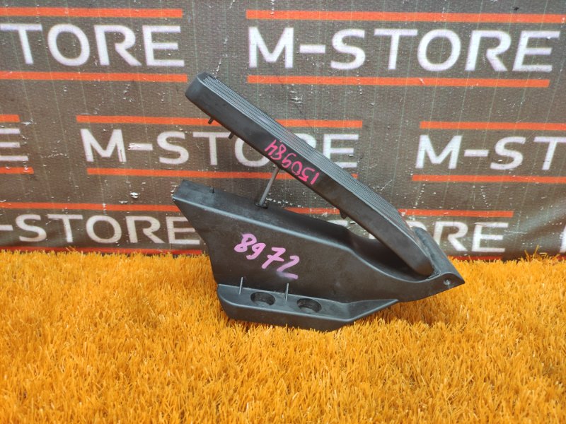 педаль газа, 1000 рублей, Красноярск