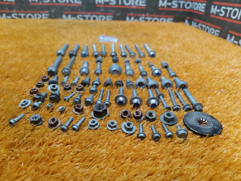 Болты и гайки ДВС, 750 рублей, Красноярск