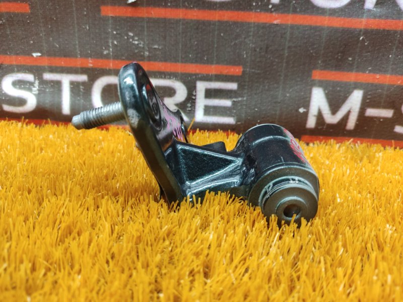 петля двери, 300 рублей, Красноярск