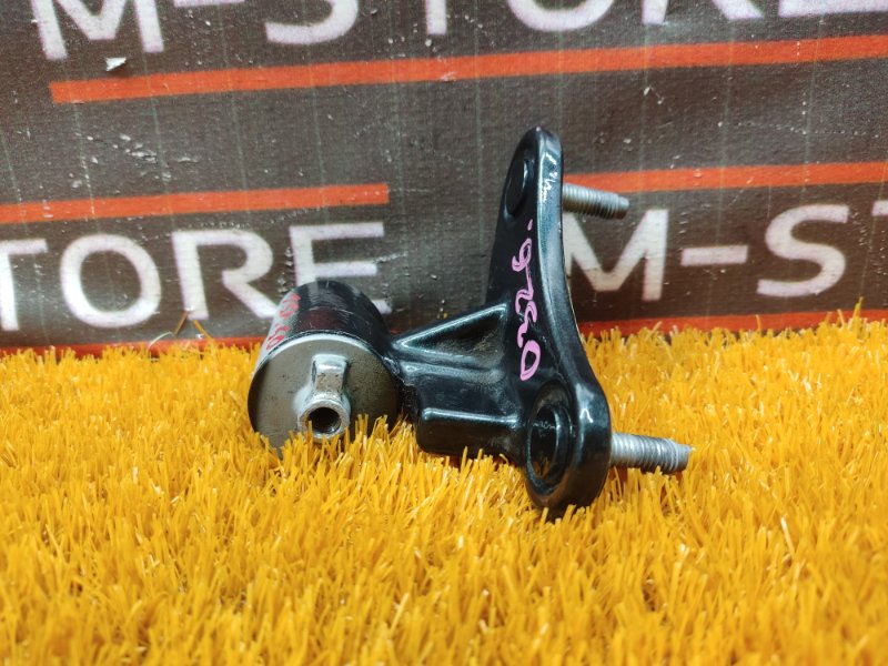 петля двери, 300 рублей, Красноярск