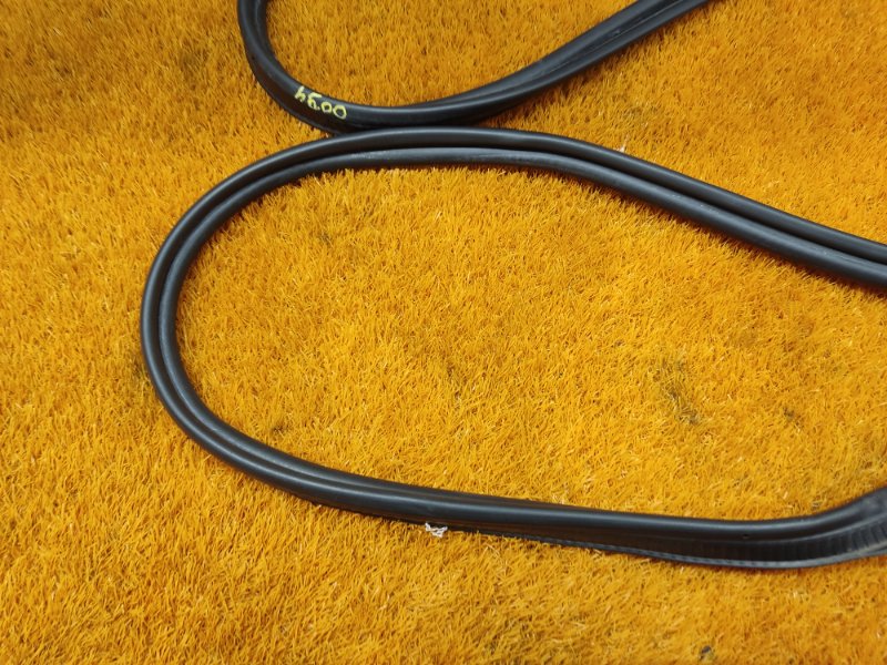 Уплотнитель багажника, 930 рублей, Красноярск