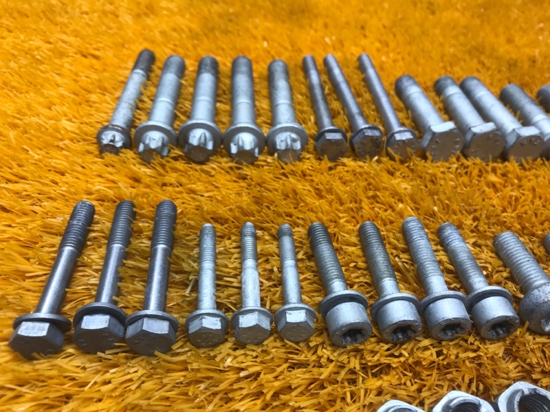 Болты и гайки ДВС, 630 рублей, Красноярск