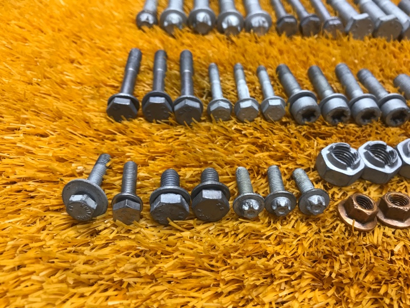 Болты и гайки ДВС, 630 рублей, Красноярск