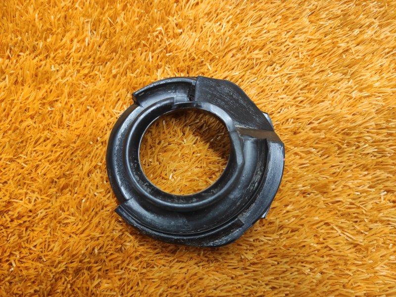 опора пружины, 210 рублей, Красноярск