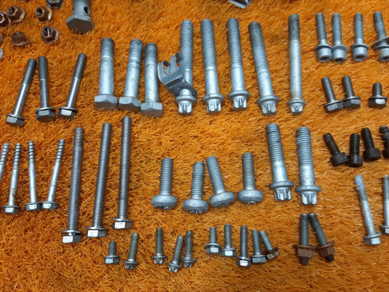 Болты и гайки ДВС, 630 рублей, Красноярск