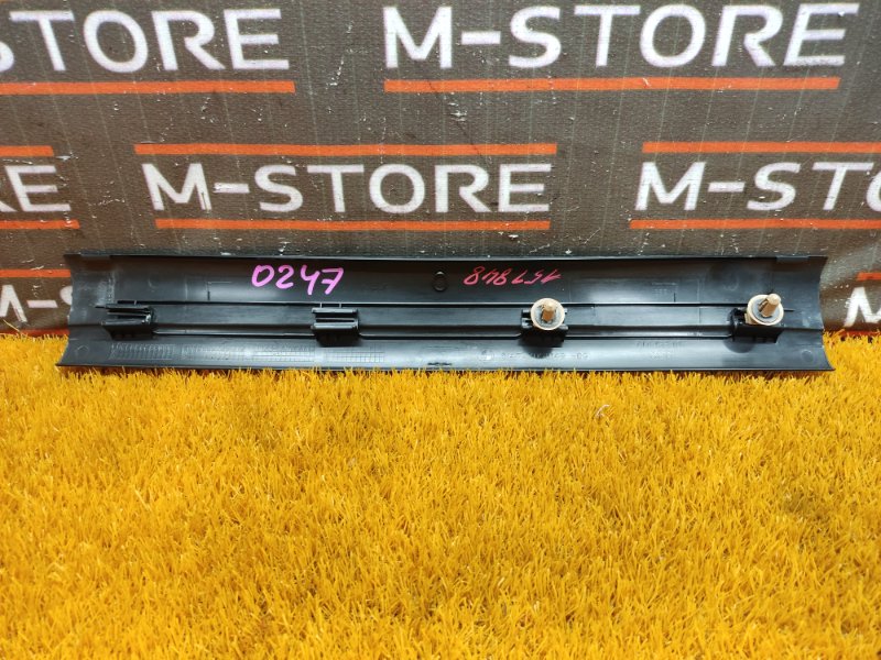 Накладка на порог салона, 350 рублей, Красноярск