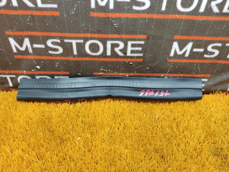 Уплотнитель капота, 450 рублей, Красноярск