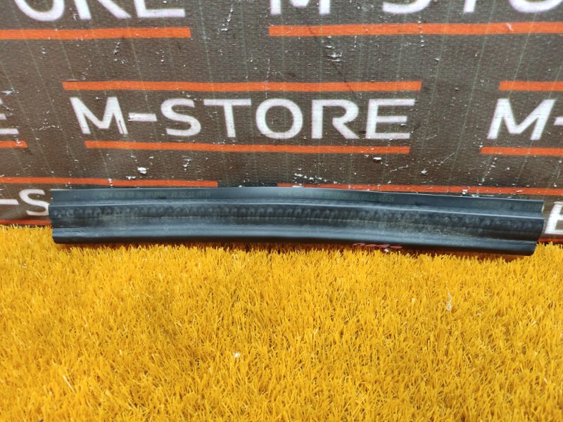 Уплотнитель капота, 450 рублей, Красноярск