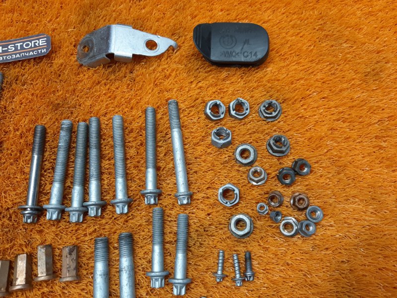 Болты и гайки ДВС, 630 рублей, Красноярск