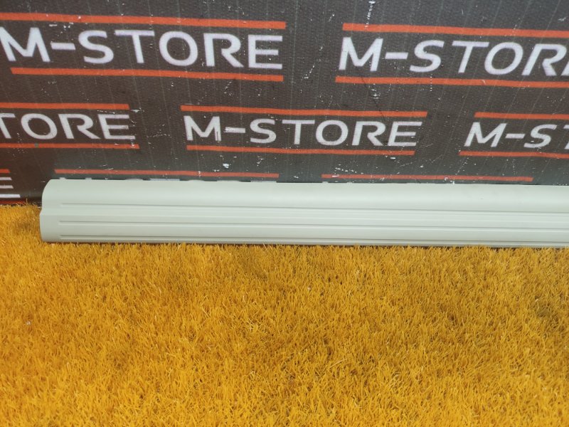 Накладка на порог салона, 350 рублей, Красноярск