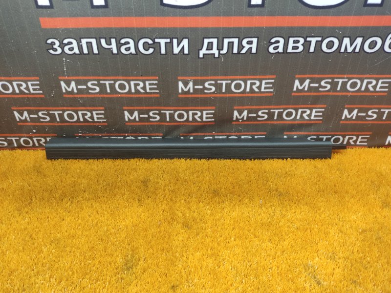 Накладка на порог салона, 350 рублей, Красноярск