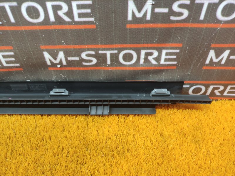 Накладка на порог салона, 350 рублей, Красноярск