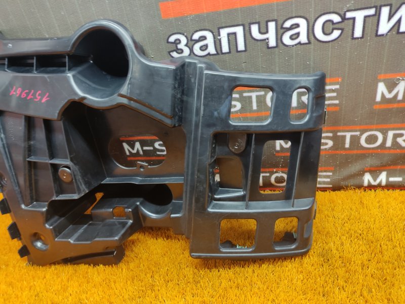 крепление бампера, 930 рублей, Красноярск