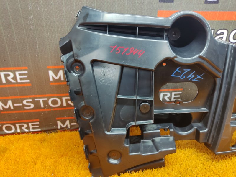 крепление бампера, 930 рублей, Красноярск