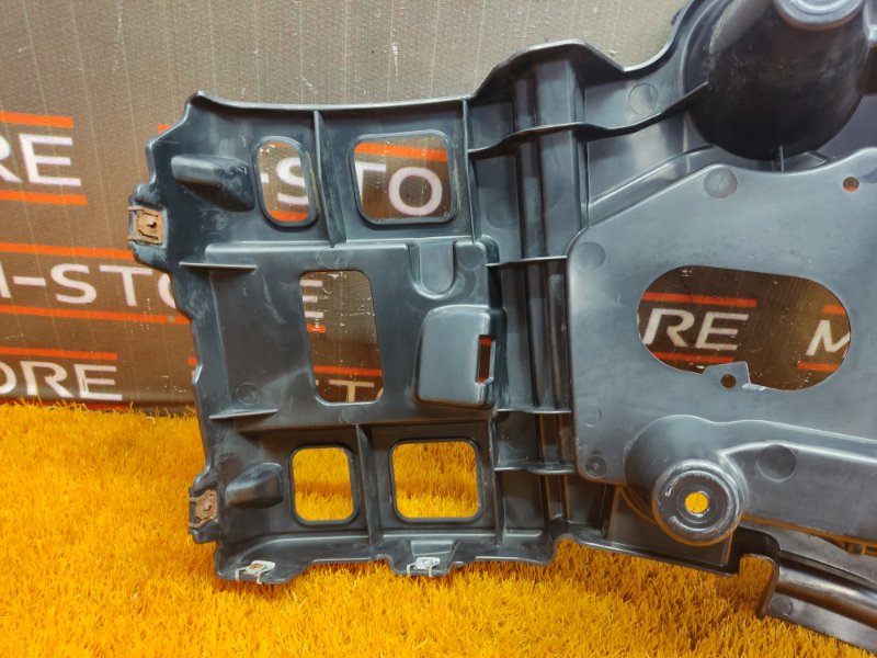 крепление бампера, 930 рублей, Красноярск