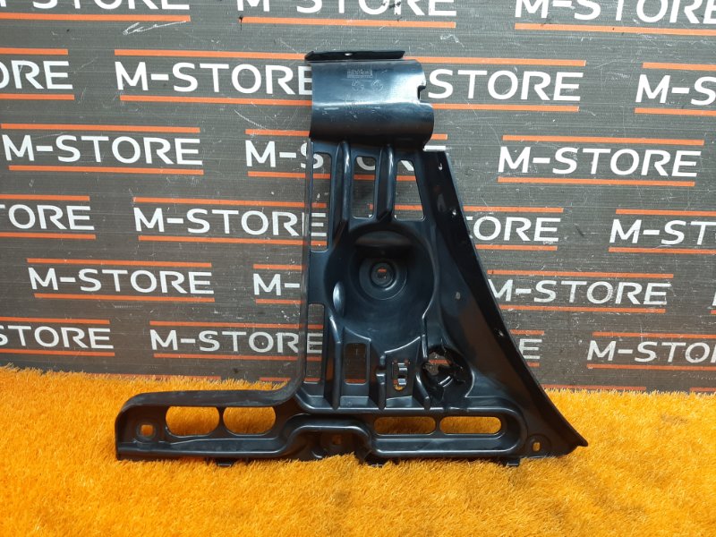 крепление бампера, 630 рублей, Красноярск