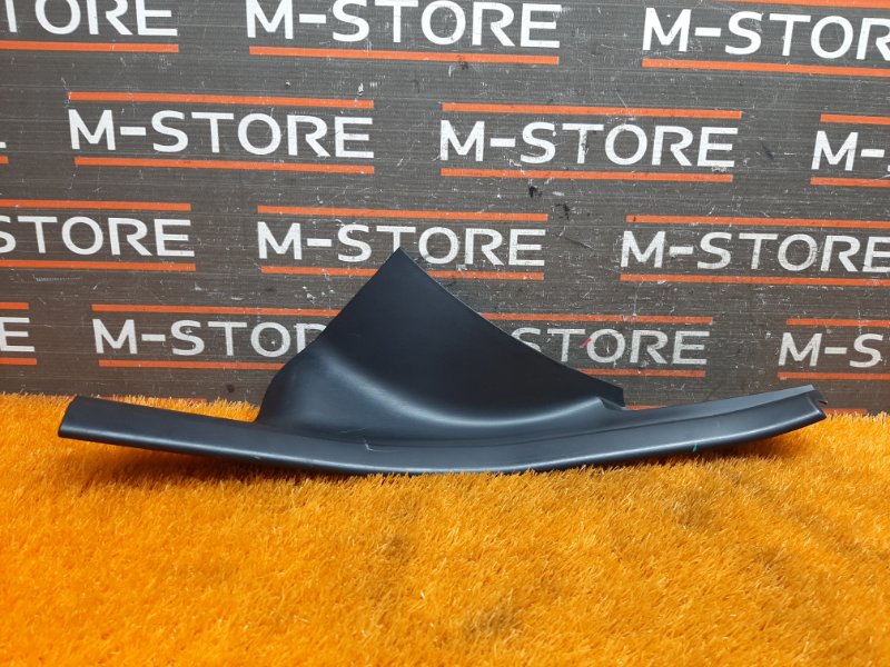 Накладка на порог салона, 210 рублей, Красноярск