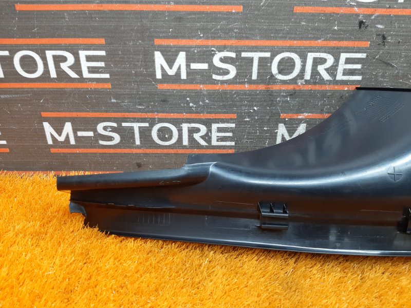 Накладка на порог салона, 210 рублей, Красноярск