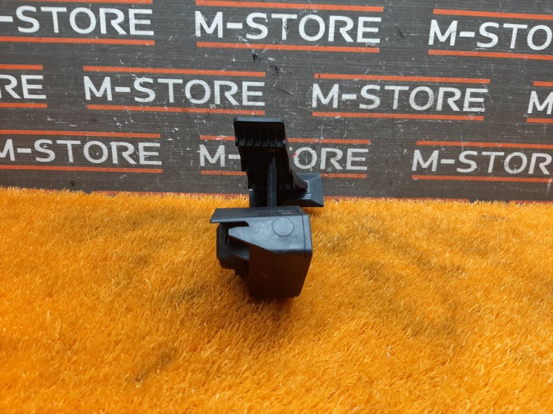 педаль газа, 500 рублей, Красноярск