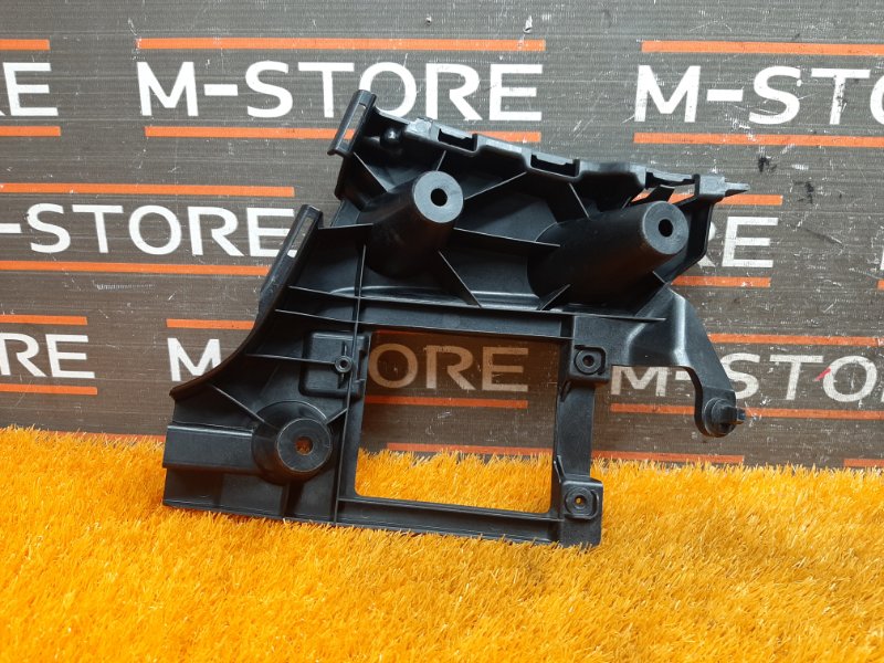 крепление бампера, 750 рублей, Красноярск