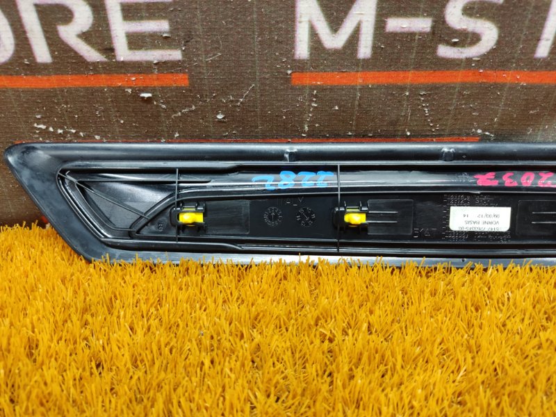 Накладка на порог салона, 670 рублей, Красноярск