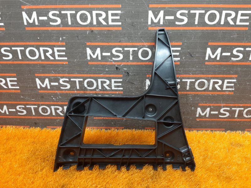 крепление бампера, 500 рублей, Красноярск