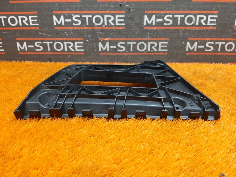 крепление бампера, 500 рублей, Красноярск